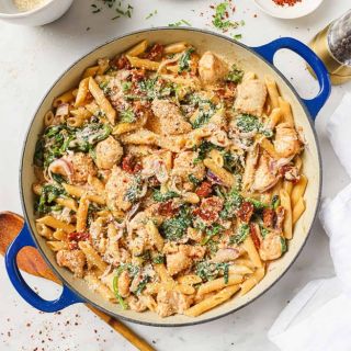 wp-content/uploads/2025/12/Marry-Me-Chicken-Pasta.jpg