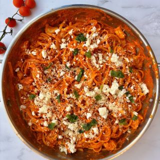 wp-content/uploads/2025/04/Chicken-Pasta-with-Capsicum-and-Feta.jpg