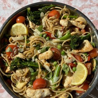 wp-content/uploads/2024/11/Chicken-Primavera-Pasta-scaled.jpg