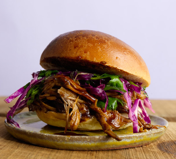 Recipe Pulled Pork And Slaw Burgers The Free Range Butcher