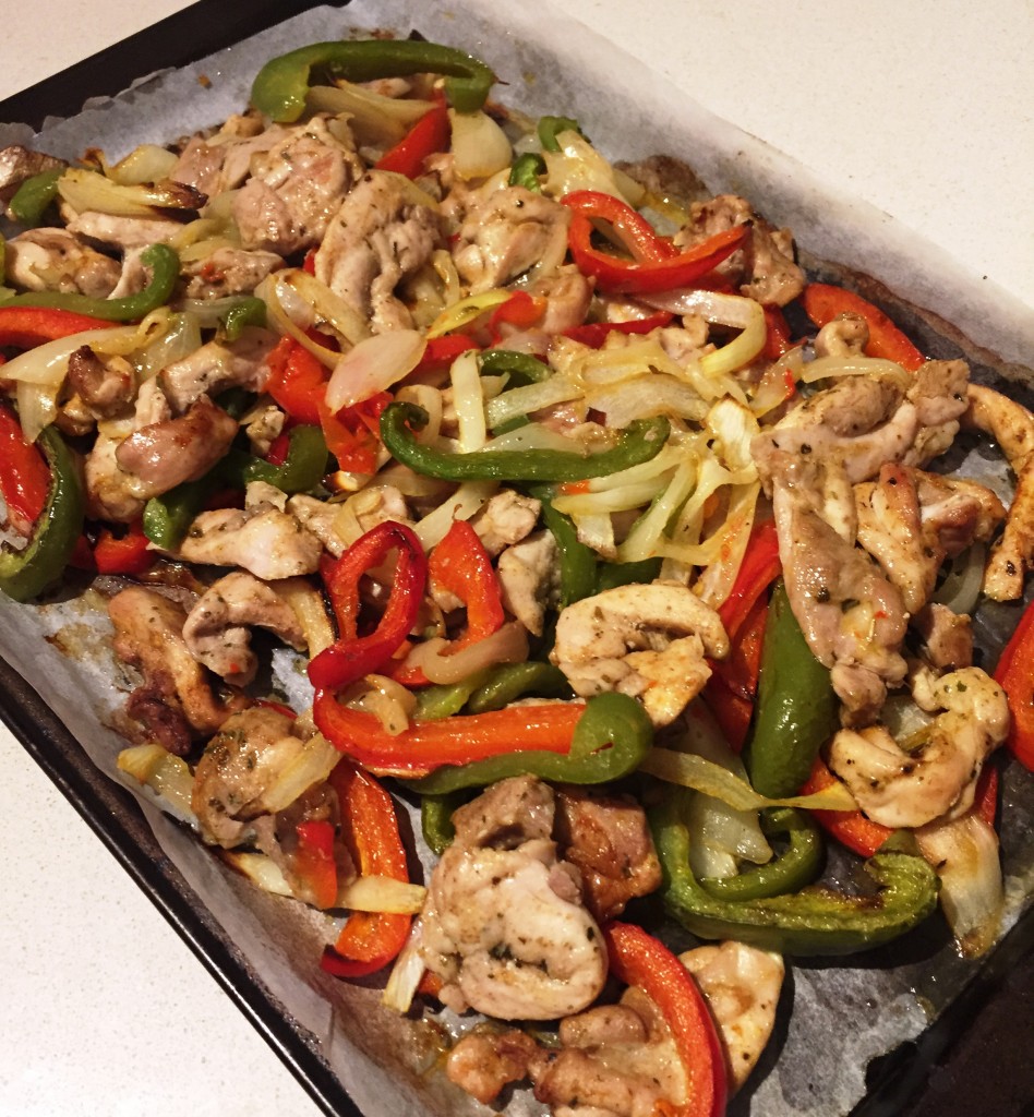 Recipe One Pan Chicken Fajitas The Yarn